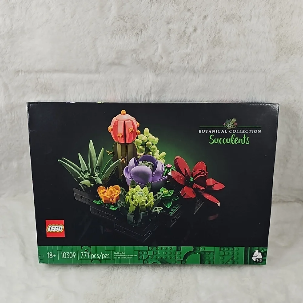 LEGO Botanical Collection Succulents 10309 771 Pieces